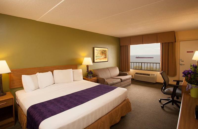 Guest room at EdgeWater Resort and Waterpark.