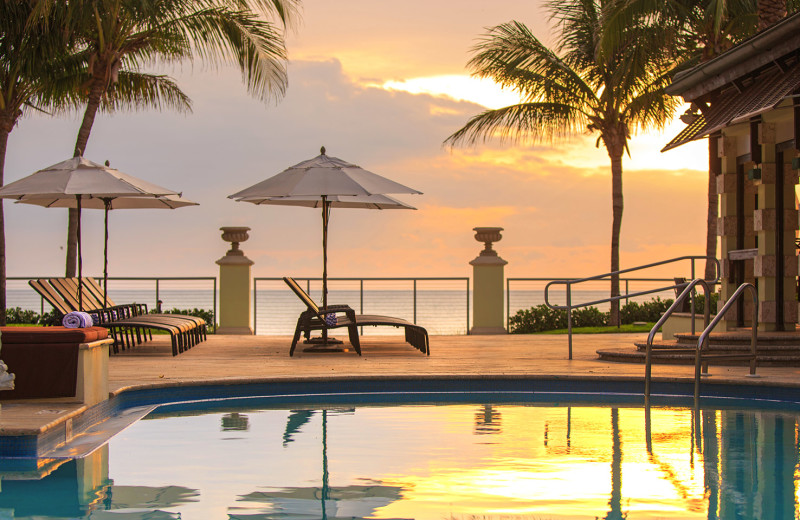 Outdoor pool at Vero Beach Hotel 