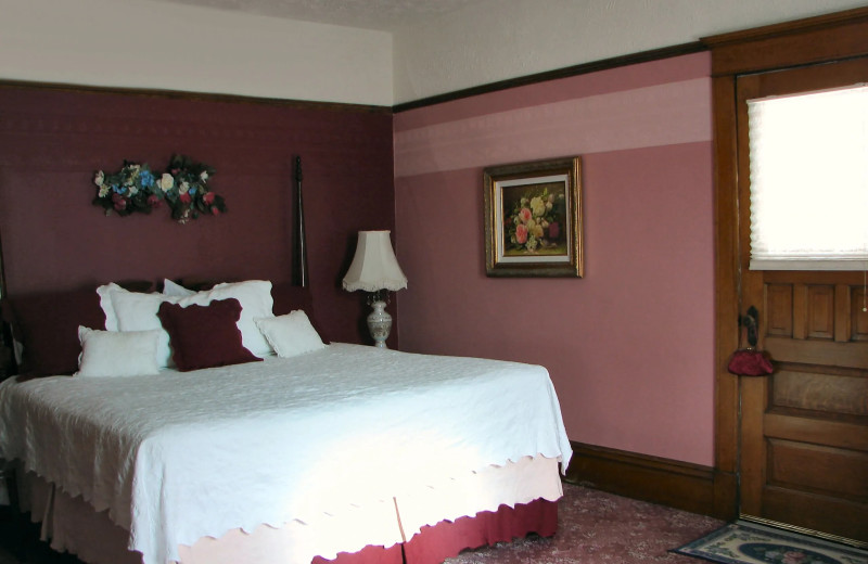 Guest room at Dakotah Rose Bed and Breakfast.