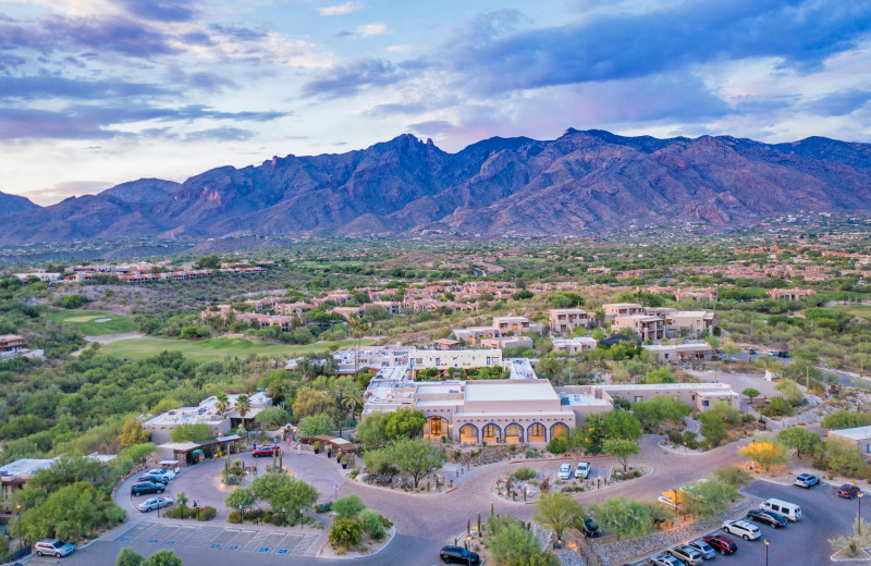 Exterior view of Hacienda Del Sol Guest Ranch Resort.