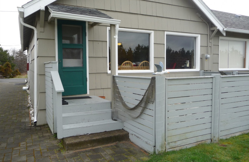 Cottage exterior view of The Anchorage Cottages.