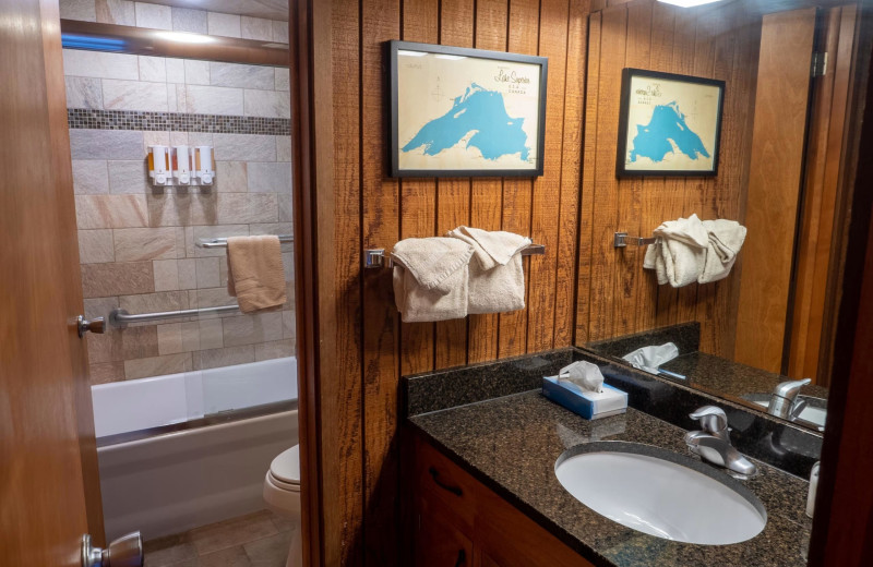 Villa bathroom at Lutsen Sea Villas.