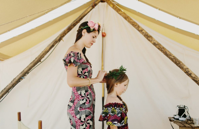 Weddings at Under Canvas Great Smoky Mountains.