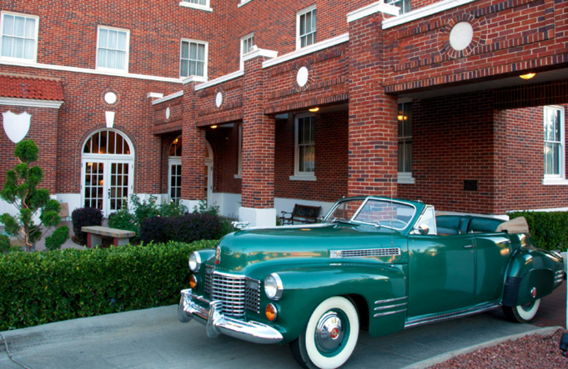 Outside Hassayampa Inn.
