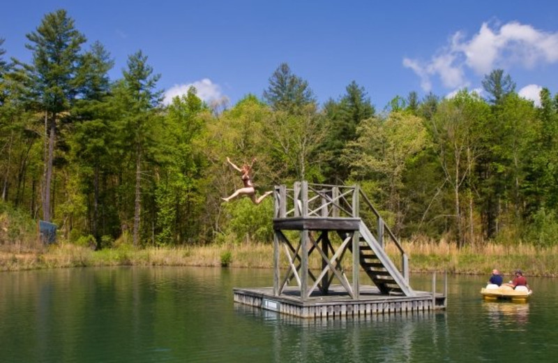 Kids playing in the lake at Splendor Mountain.