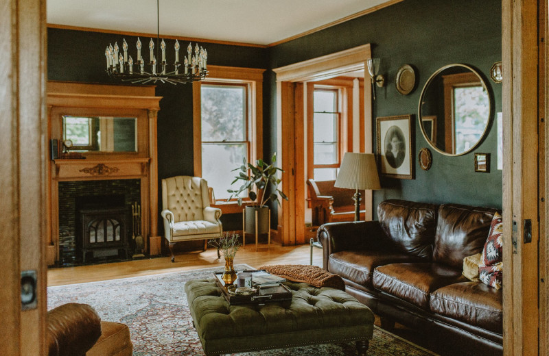 Rental living room at Albany House.