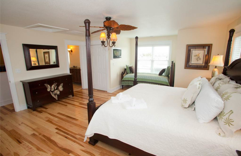 Rental bedroom at Sandbridge Realty.