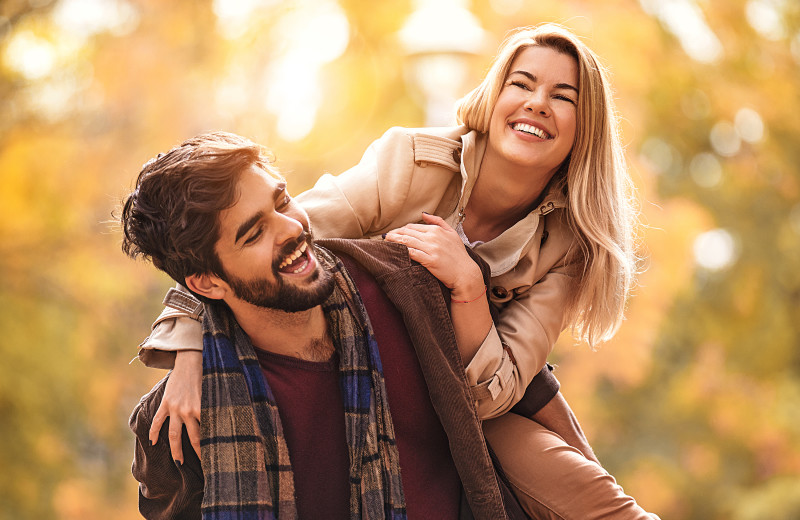 Couple at Creeks Crossing Cabins.