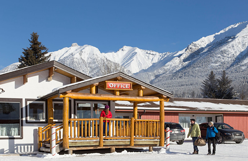 Exterior view of Rocky Mountain Ski Lodge.