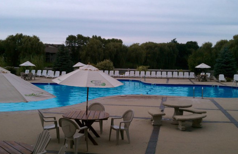 Outdoor Pool at the Olympia Resort: Hotel, Spa and Conference Center