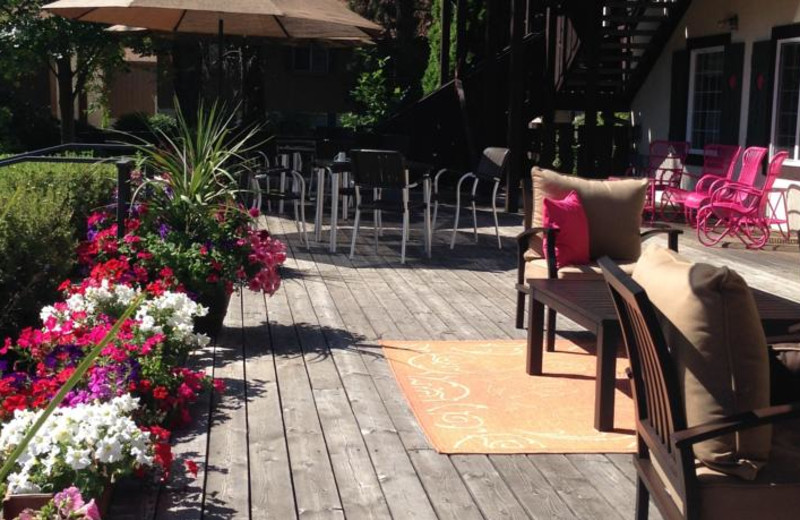 Patio at Alpen Rose Inn.