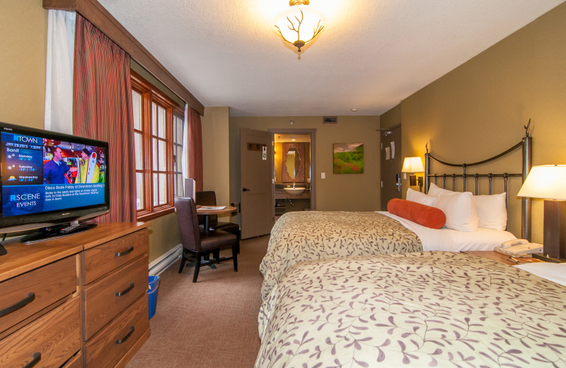 Guest room at Banff Caribou Lodge & Spa.