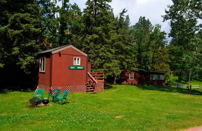 Cabin exterior at Backroads Inn and Cabins.