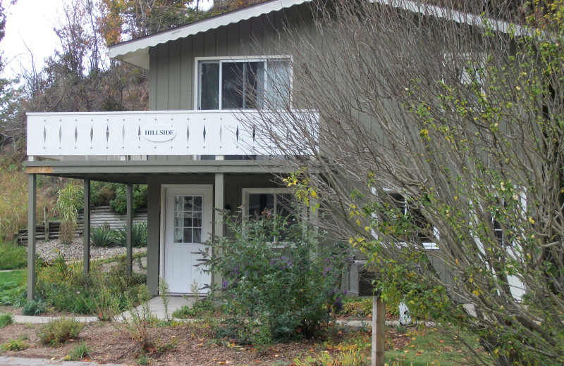 Exterior view of Michillinda Beach Lodge.