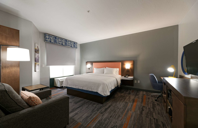 Guest room at Hampton Inn & Suites Goodyear.