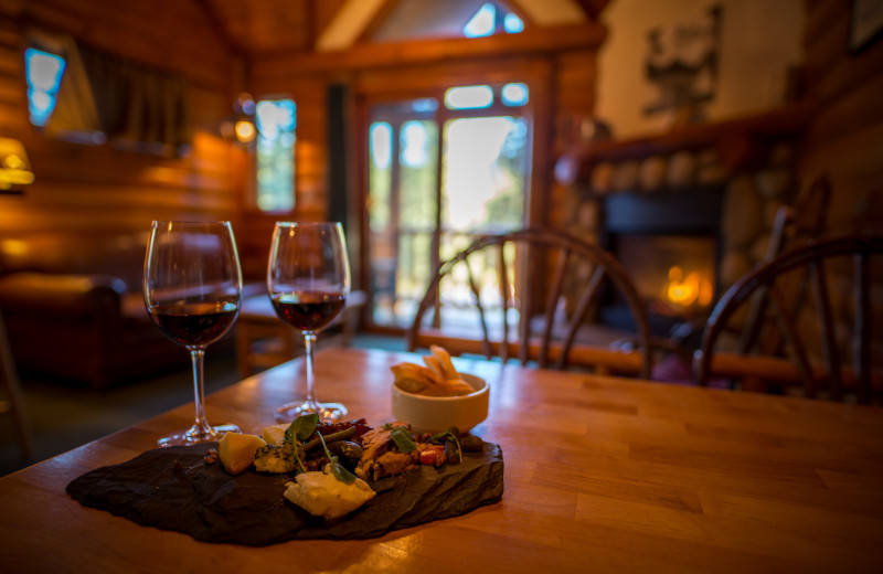 Cabin living room at Baker Creek Mountain Resort.