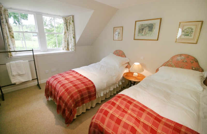 Guest room at Ashintully Castle.