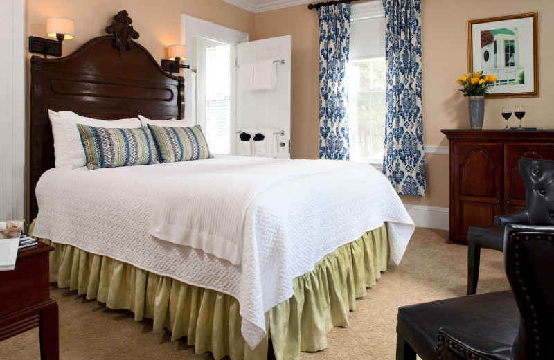 Guest bedroom at Maine Stay Inn & Cottages.