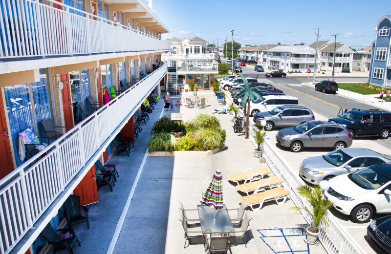 Exterior view of Granada Ocean Resort.