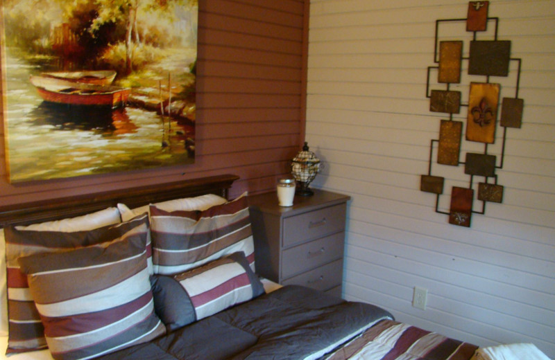 Cottage bedroom at Bay Leaf Cottages & Bistro.