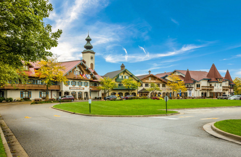 Exterior view of Bavarian Inn of Frankenmuth.