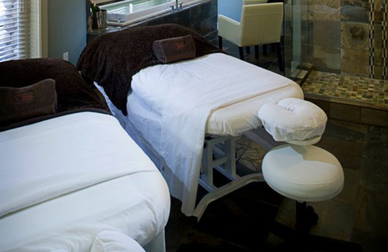 Spa Massage Tables at Old House Village Hotel and Spa 