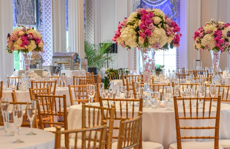 Weddings at The Otesaga Resort Hotel.