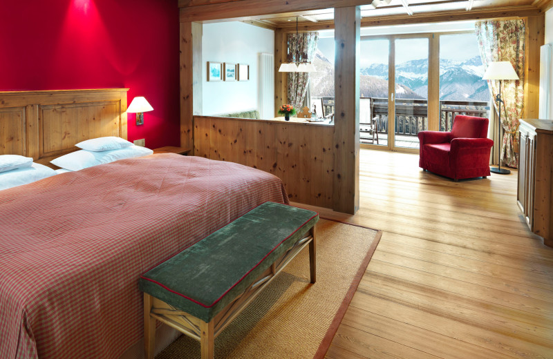 Guest room at Interalpen-Hotel Tyrol.