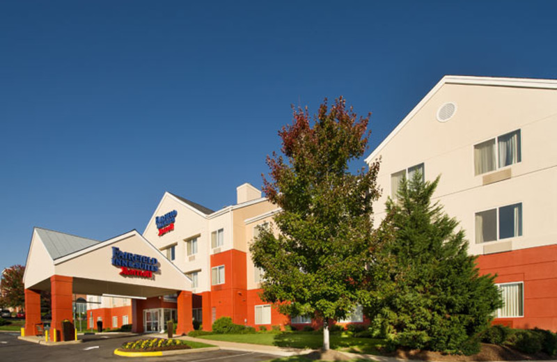 Exterior of Fairfield Inn Manassas