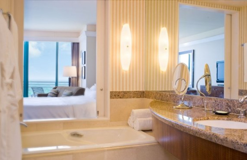 Guest bathroom at The Westin Diplomat Resort.