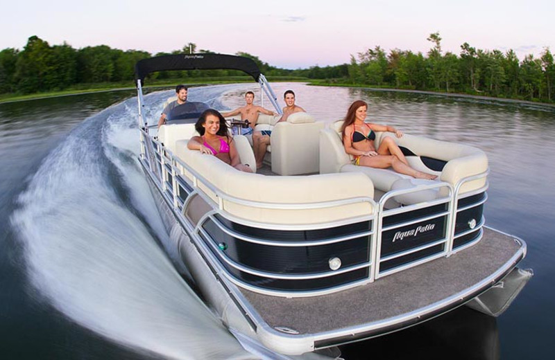 Pontoon rental at Popp's Resort.