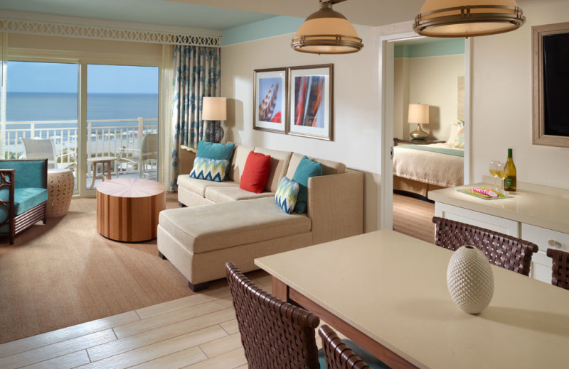 Guest room at Omni Amelia Island Plantation.