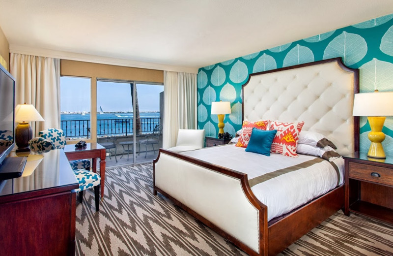 Guest room at Kona Kai Resort.