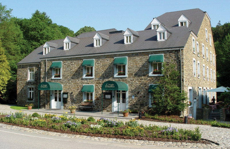 Exterior view of Moulin de Daverdisse.