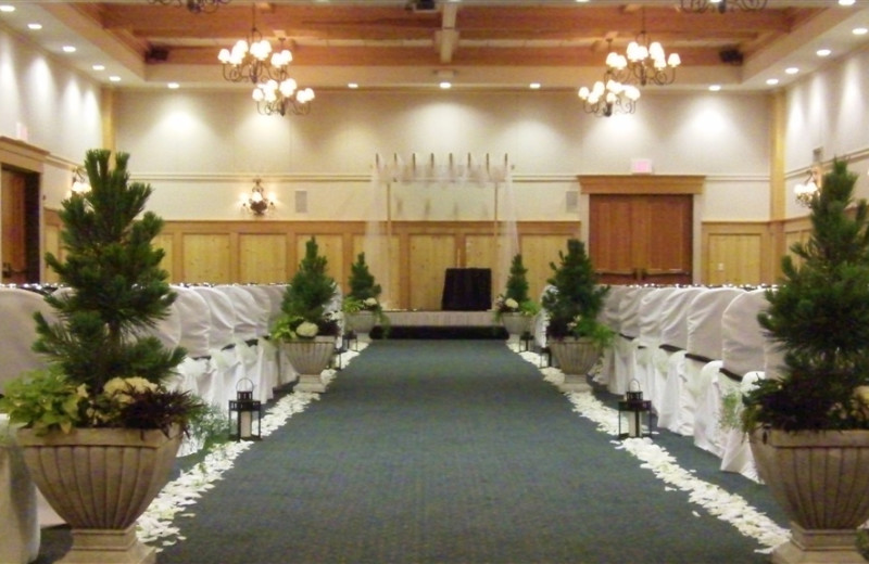 Wedding at The Heathman Lodge.