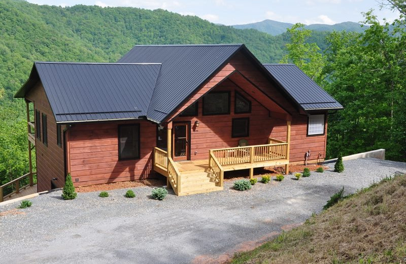 Cabin exterior at Great Smokys Cabin Rentals.