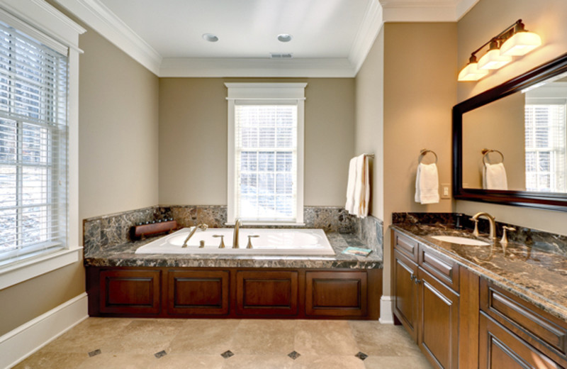 Vacation rental bathroom at The Private Collection.