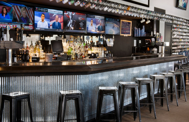 Bar at Evergreen Lodge.