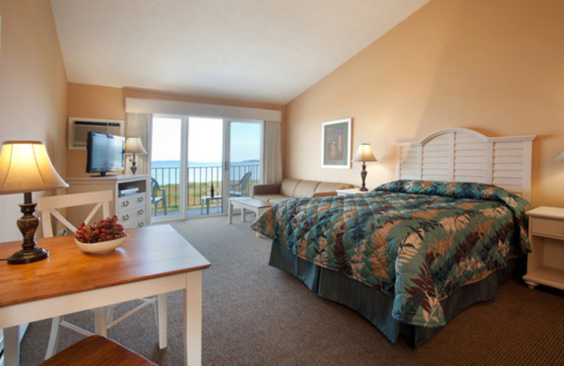 Guest room at The beach at Pointes North.