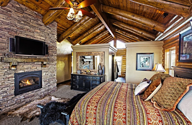 Bedroom at Bryce Canyon Estate.