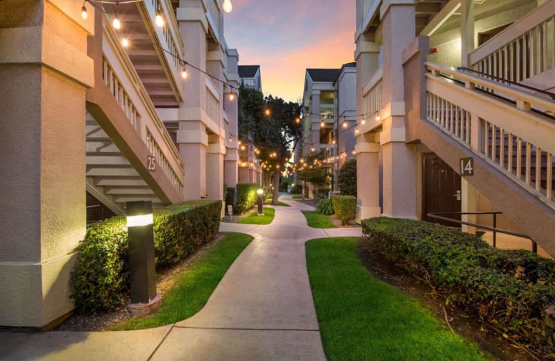 Exterior view of Sonesta ES Suites Torrance Redondo Beach.