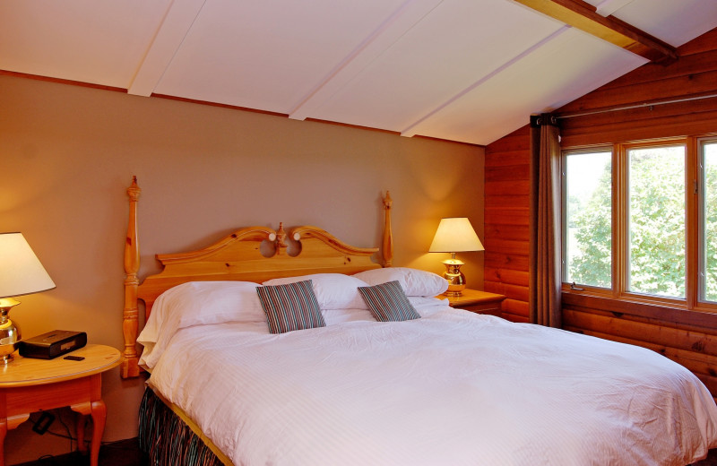 Cottage bedroom at Eganridge Resort, Country Club & Spa.