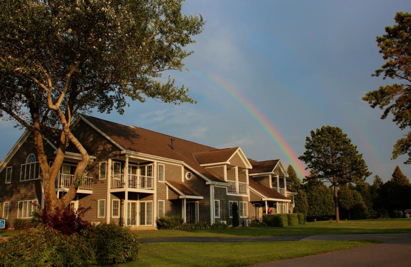 Suites at Baileys Harbor Yacht Club Resort