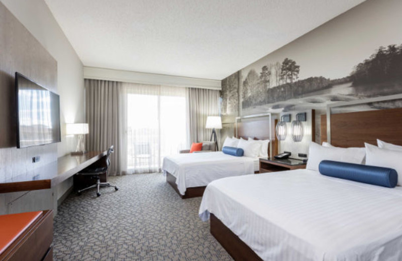 Guest room at Auburn Marriott Opelika Hotel & Conference Center.