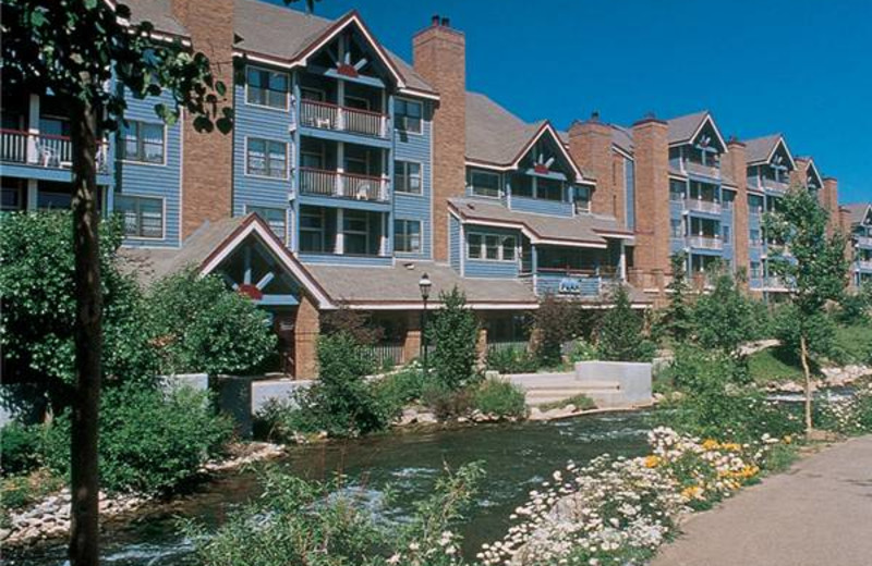 River Mountain Lodge exterior at Breckenridge Discount Lodging. 