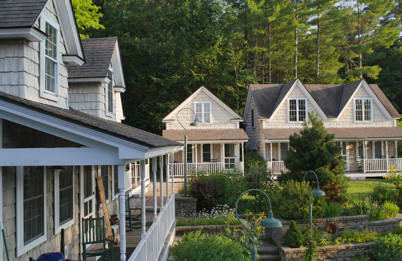 Exterior view of Sunapee Harbor Cottages.