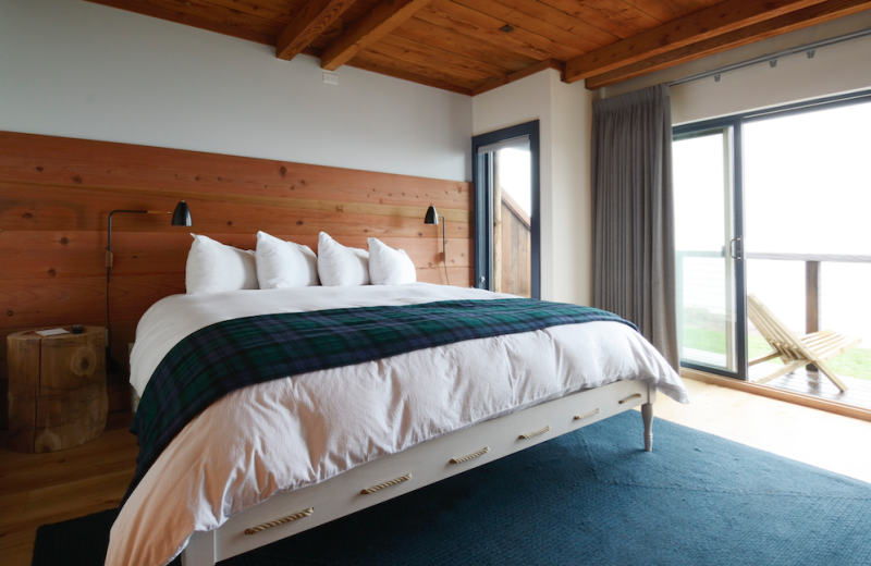 Guest room at Timber Cove Inn.