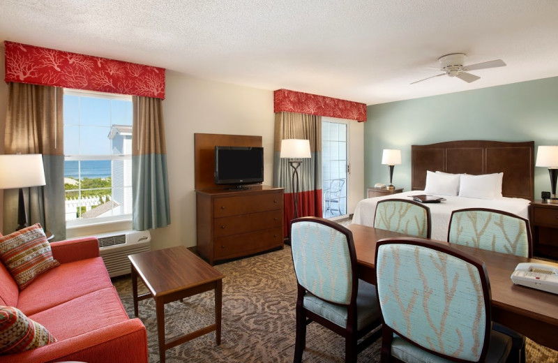 Guest room at Hampton Inn & Suites Outer Banks/Corolla.