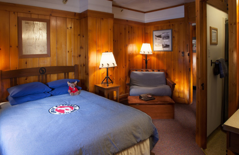 Guest room at Izaak Walton Inn.