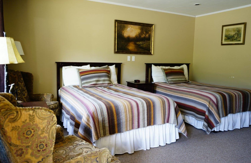 Guest room at Ledge Rock at Whiteface.